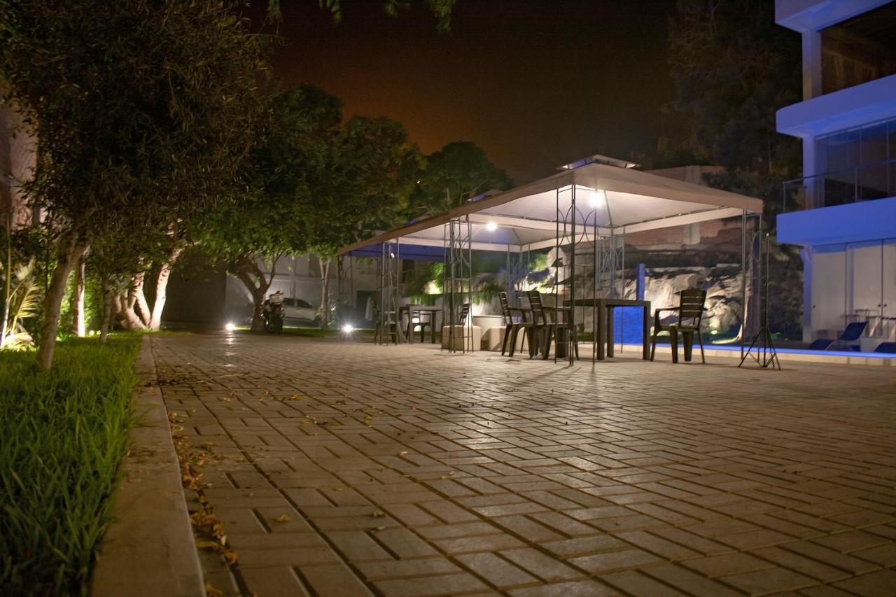 Silver Inn Hotel เซโรอาซูล ภายนอก รูปภาพ