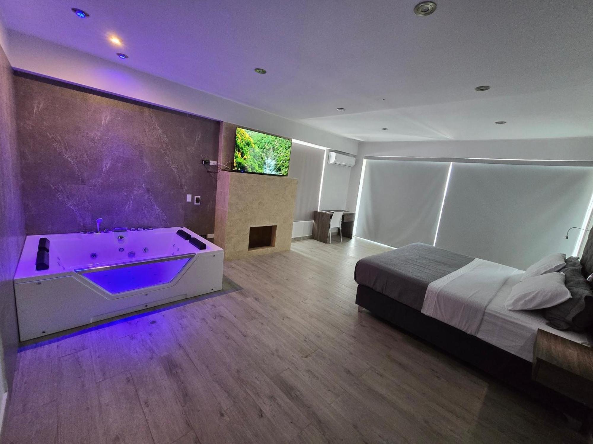 Silver Inn Hotel เซโรอาซูล ภายนอก รูปภาพ