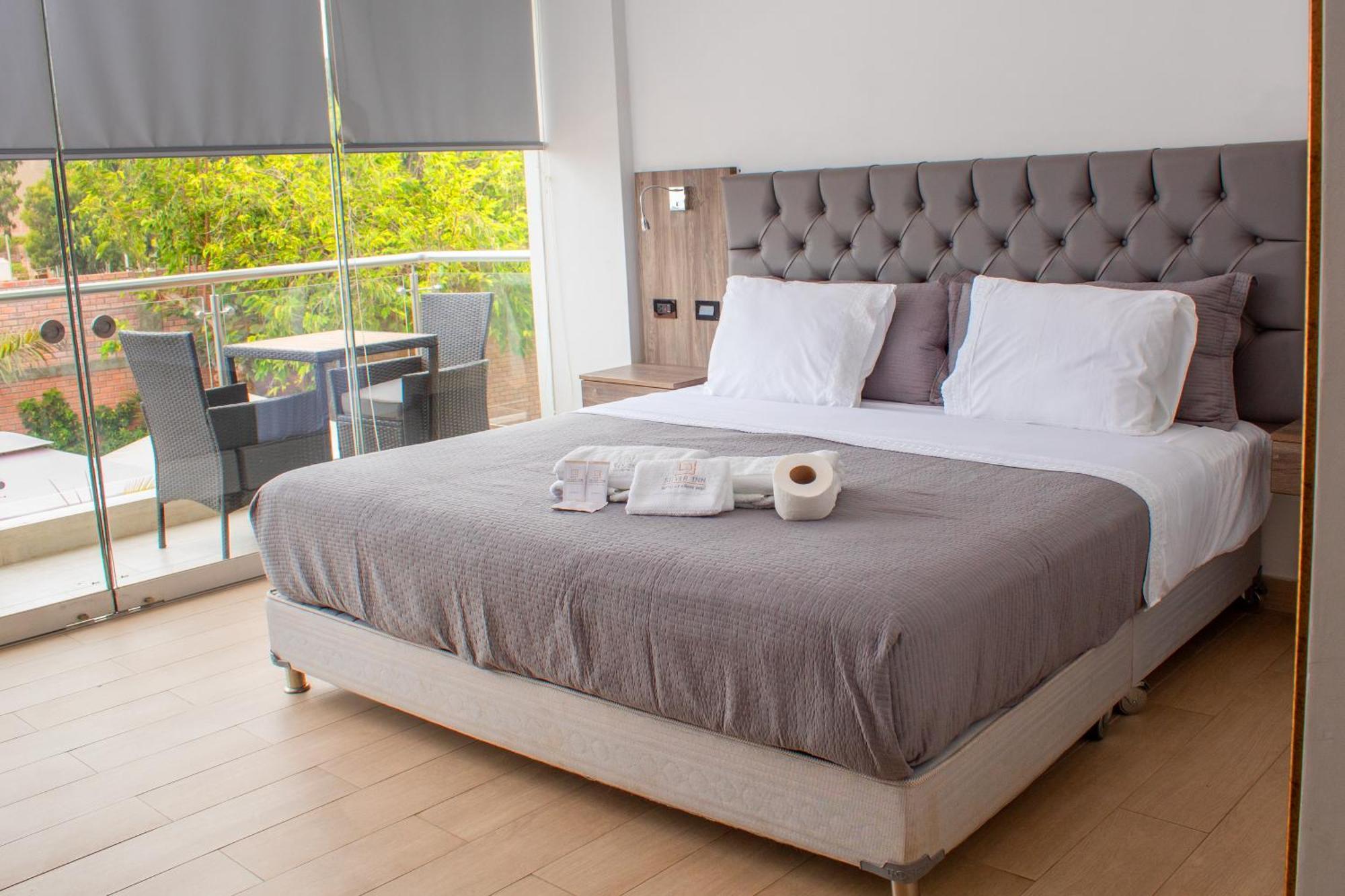 Silver Inn Hotel เซโรอาซูล ภายนอก รูปภาพ