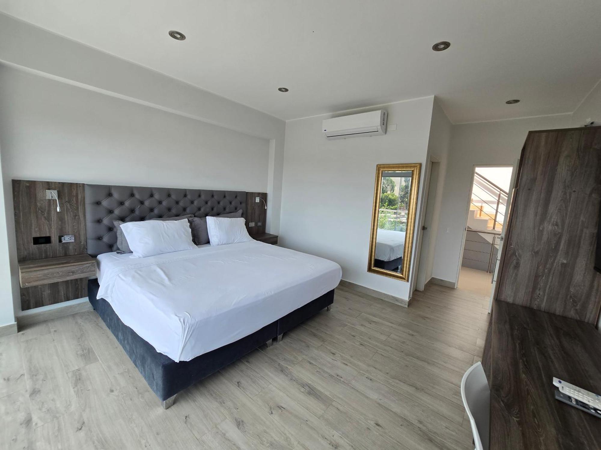 Silver Inn Hotel เซโรอาซูล ภายนอก รูปภาพ