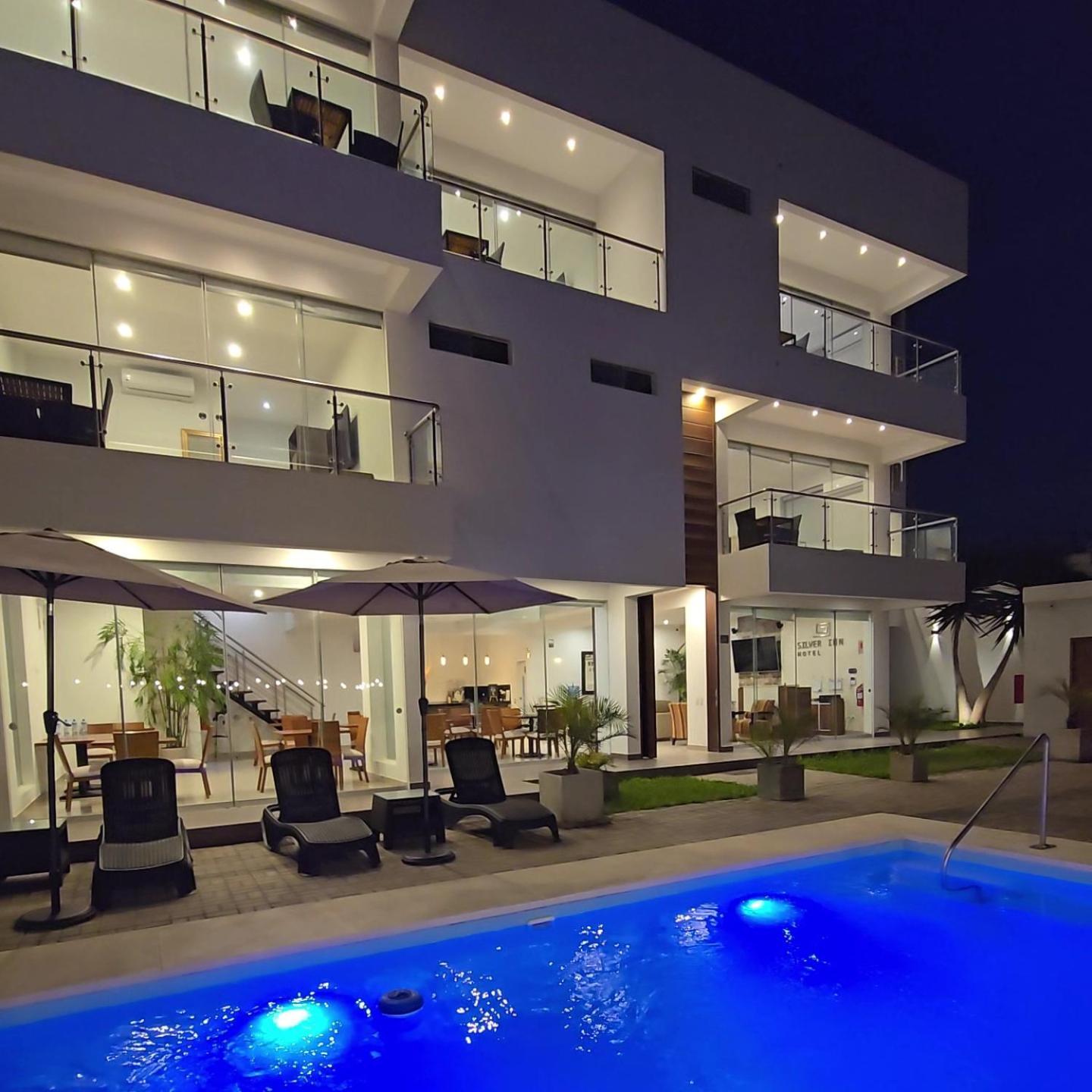 Silver Inn Hotel เซโรอาซูล ภายนอก รูปภาพ