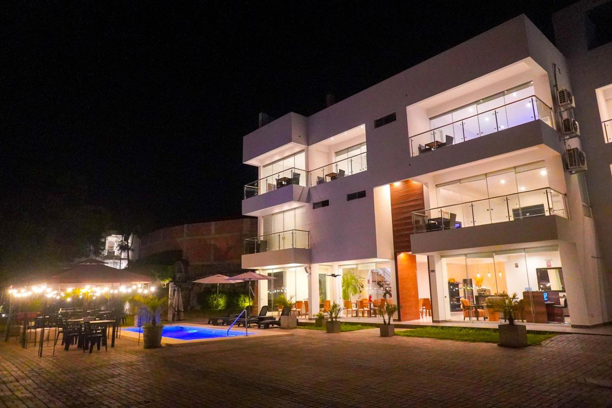 Silver Inn Hotel เซโรอาซูล ภายนอก รูปภาพ